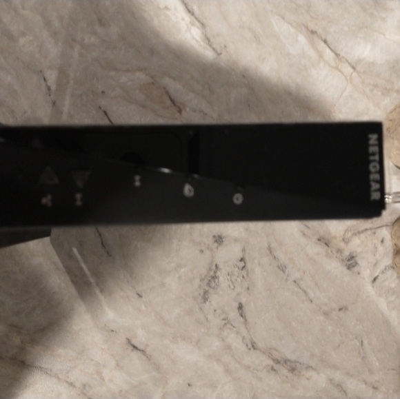 Netgear N300 WiFi Router - Picture 7 of 10